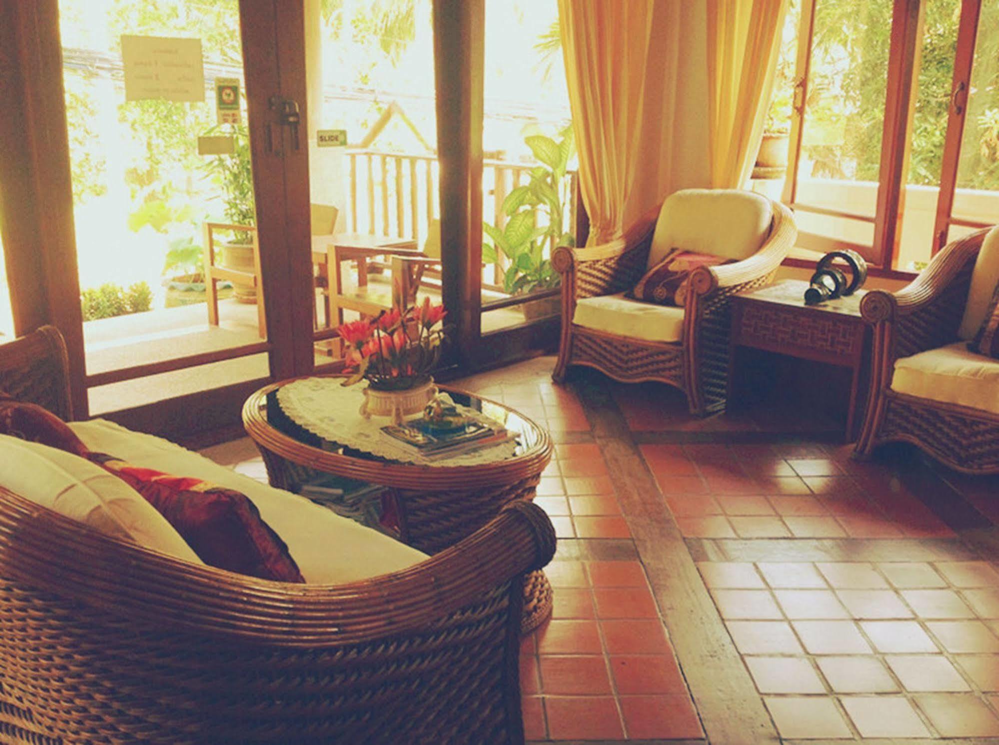 Hotel Inter House Kata Exterior foto