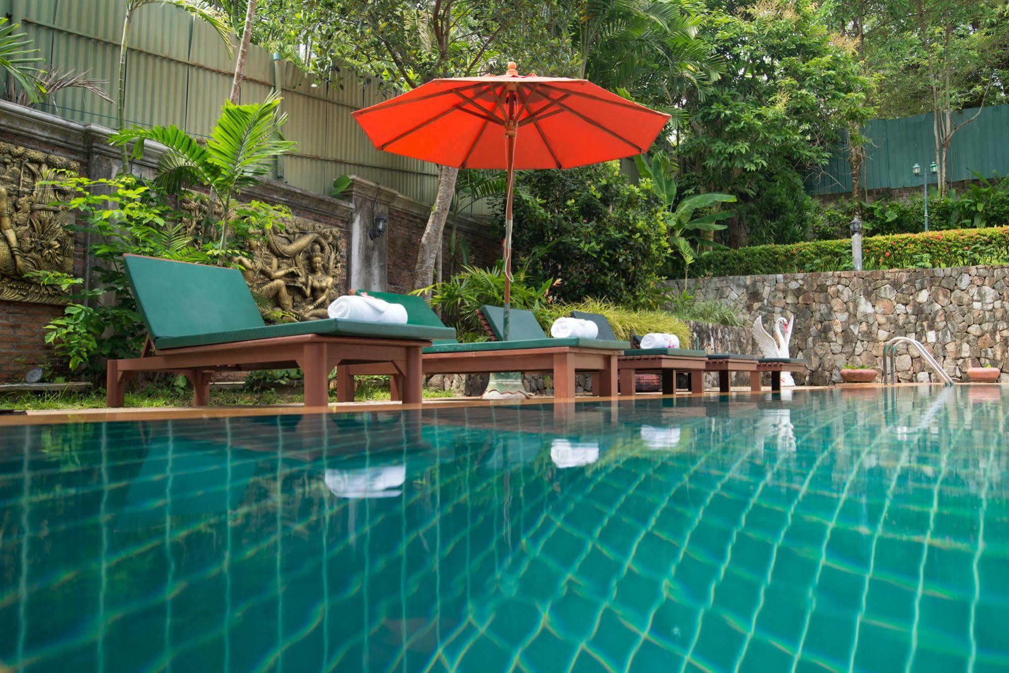Hotel Inter House Kata Exterior foto
