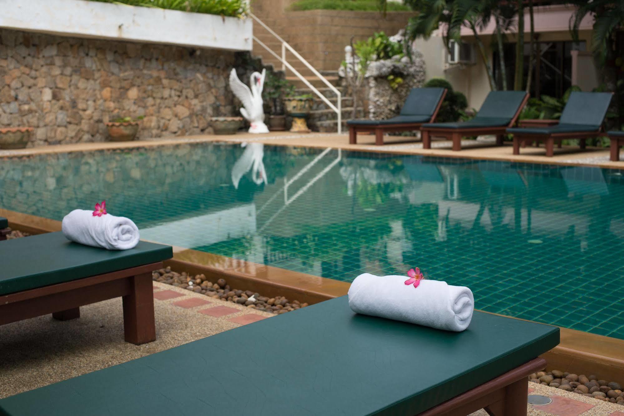 Hotel Inter House Kata Exterior foto